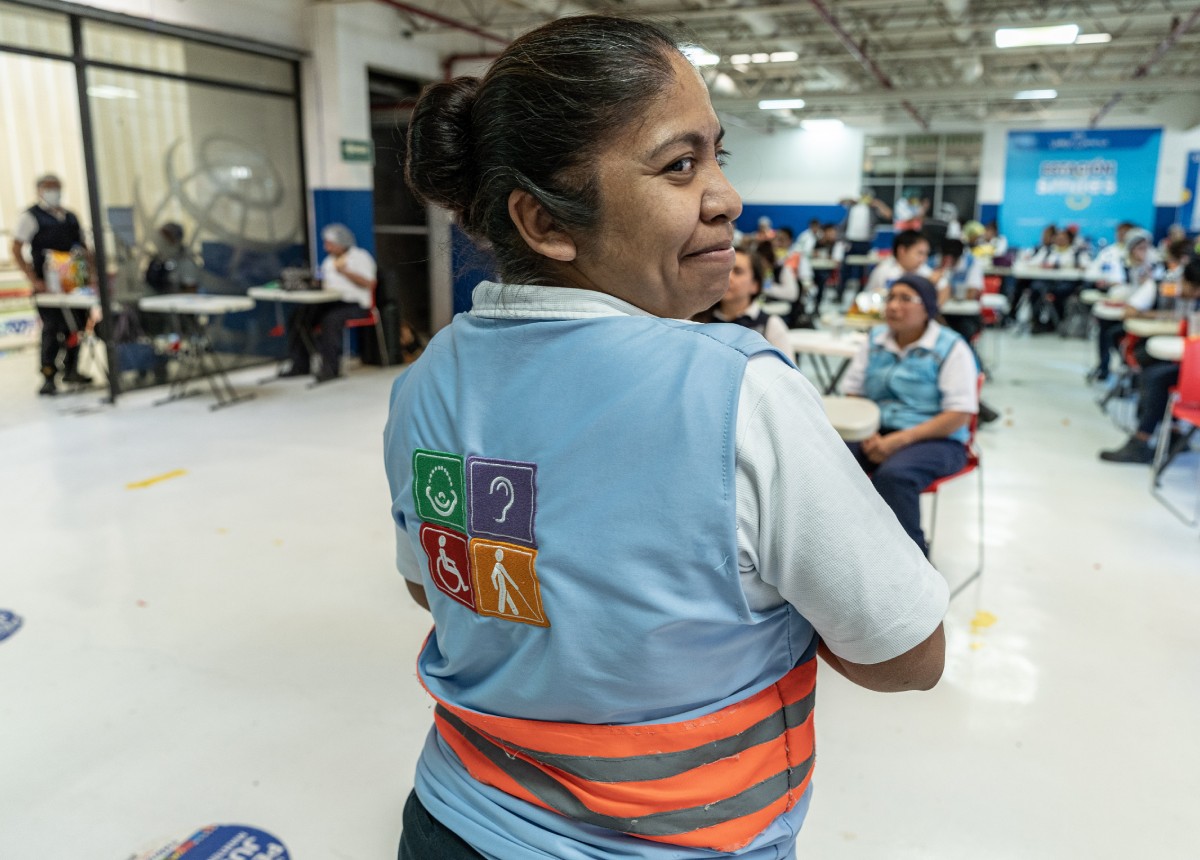 Lengua de Señas Mexicana: inclusión para personas con discapacidad auditiva