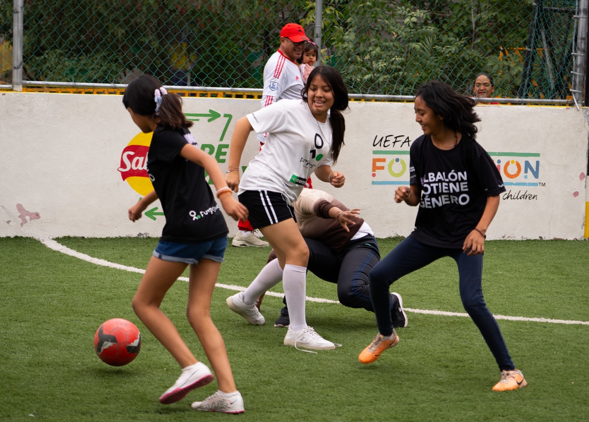 https://www.pepsico.com.mx/images/mexicolibraries/1_news/pepsico-mexico-sabritas-replay-iztapalapa-02.jpg?Status=Master